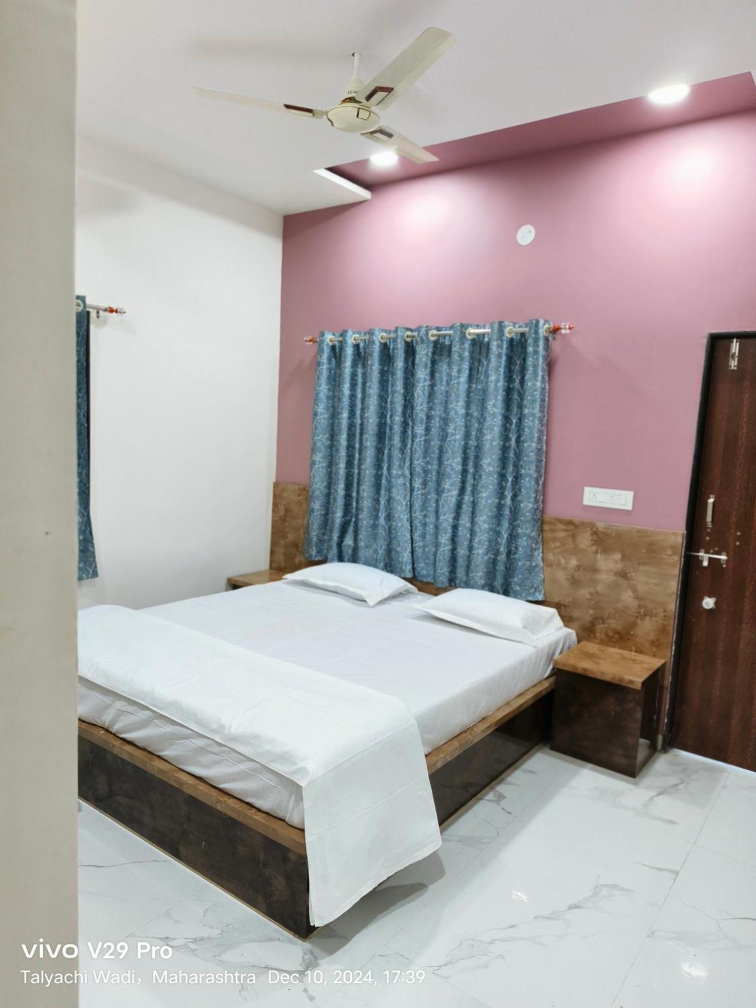 Shree Jyotirlinga Residency Hotel Ellora Exterior photo